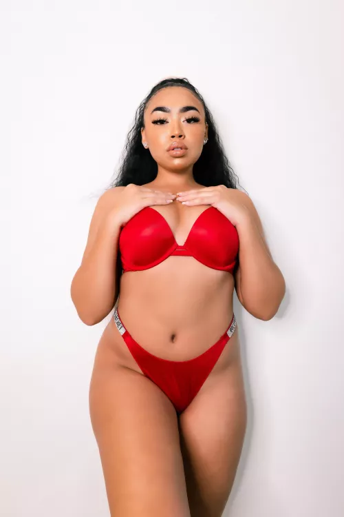 Hi I’m new here by JulietteDuBose