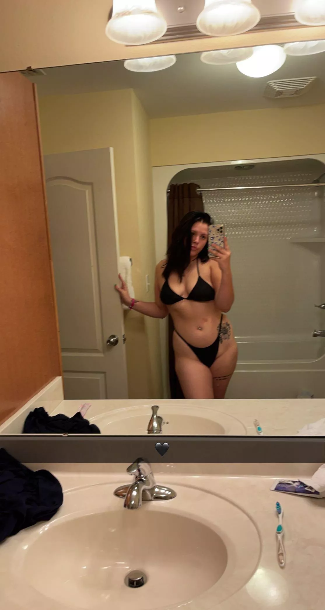 hi it’s my first time here<3 posted by heyimsugarylove