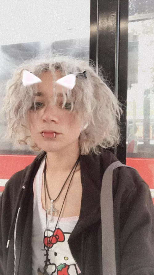 hi by super_deformed