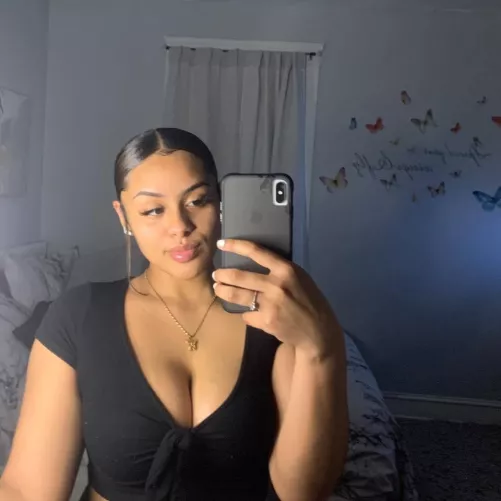 hi 😉 Kik - dessxoxn by Emilyluvxox