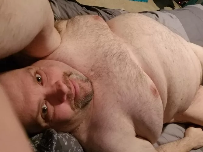 Hi, looking for some new friends. by Funny-Breadfruit2917