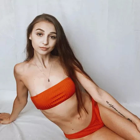 Hi lovelies by Sylksmooth