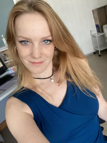 Hi my dears 🦊 by os-sesamoideum