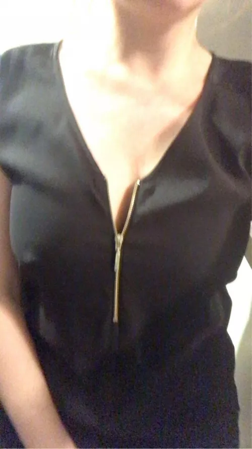 Hi new here 🙃 by Additional-Text-490