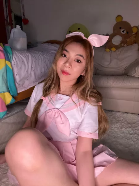 hi senpai! 💗🌸 come play with me by nsfwcxke