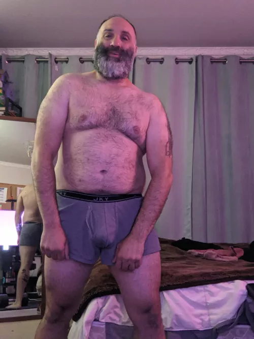 Hi! 👋🏽 taking a quick moment between clothes by tucotorresx