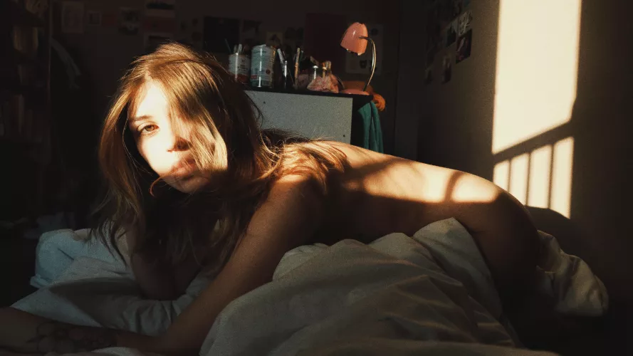 Hi the sun is not so bad by dominica99