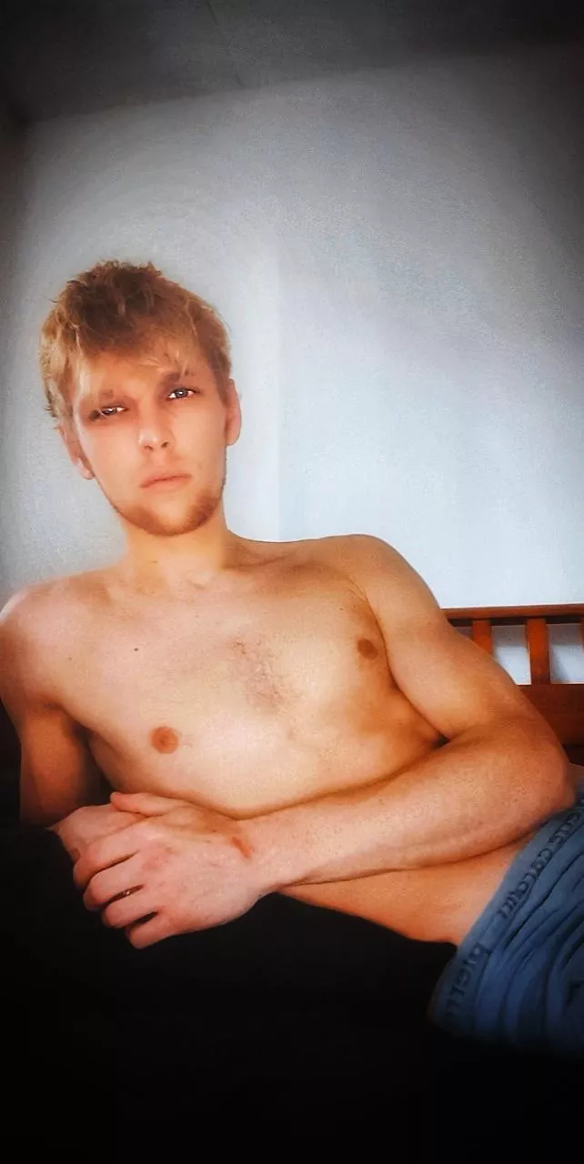 Hi there😘 posted by Joeyxof