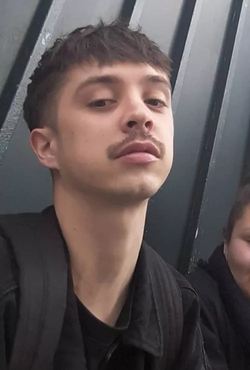 Hi there ! by El_Giocondo