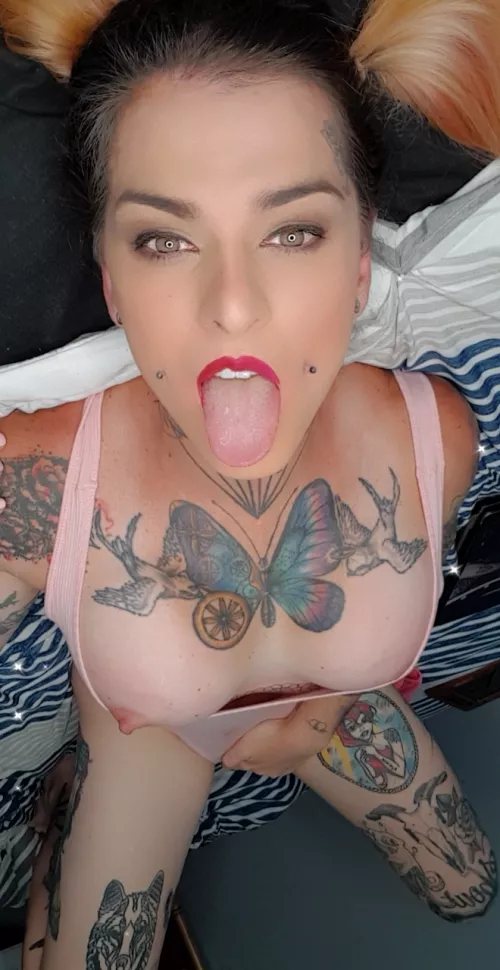 Hi there 🤤 by inked_Tgirl