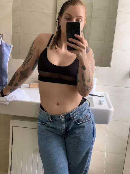 Hi there @floratheartist by flora_the_artist