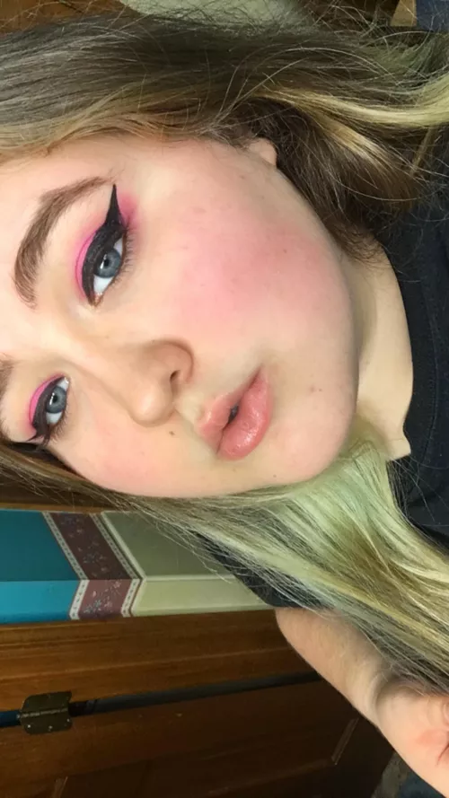 hi there ❤️ by goddesskarma3