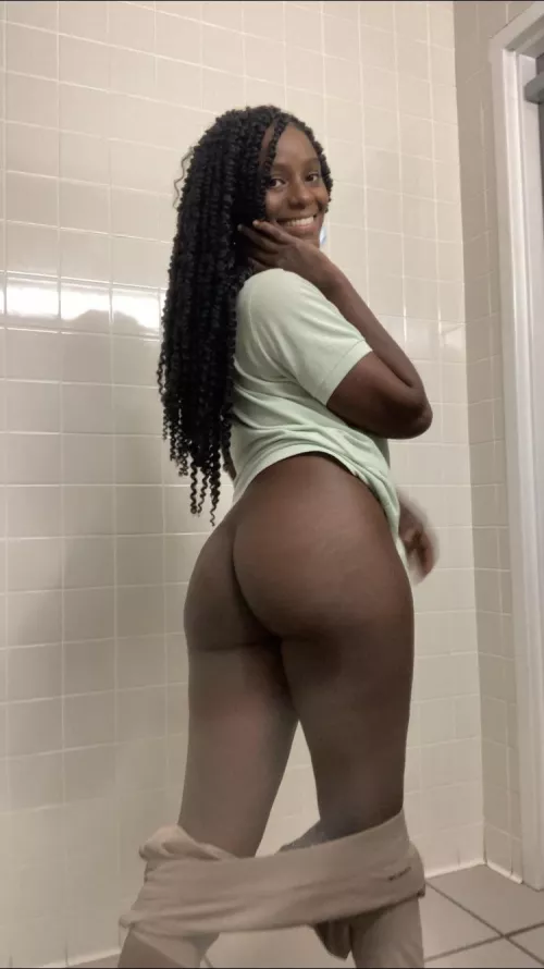 Hi (; by Divinecumslut