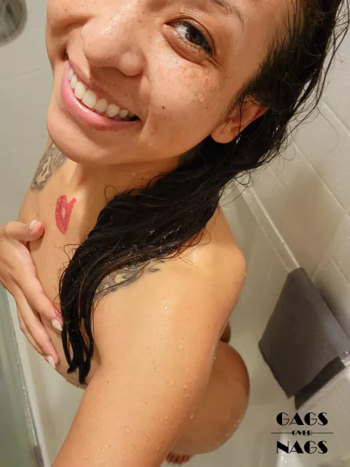 Hi, welcome to Chili's 😛 by gagsovernags