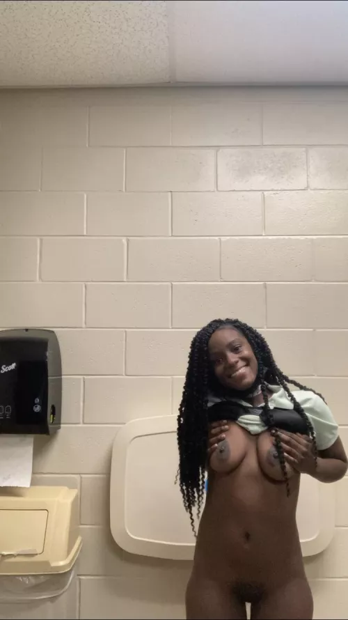 Hi (; by Divinecumslut