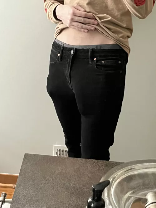 “Hiding” in black jeans by 20cmDefeater