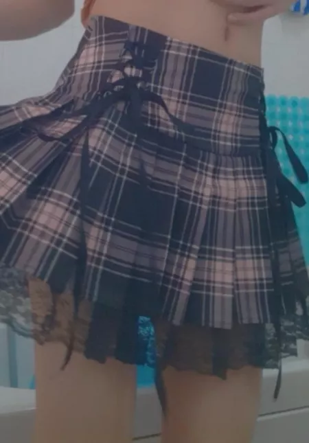 hiding in the bathroom bcus my mom doesn't like me wearing girly stuff😗 by Cholru