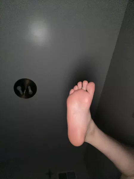 High five by longjohnsilver31