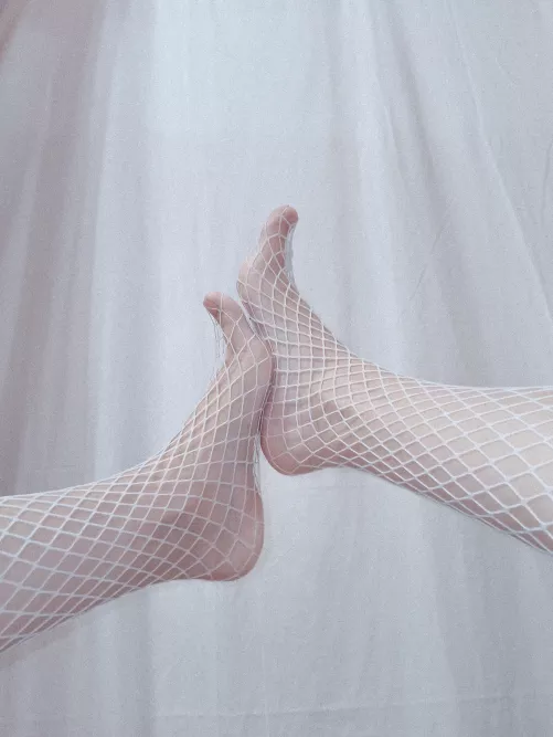 Hii, this my first post here, hope you like my white fishnet 🥺 by paprikadolce