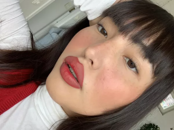 Hiii👁👄👁 by zorrapeque