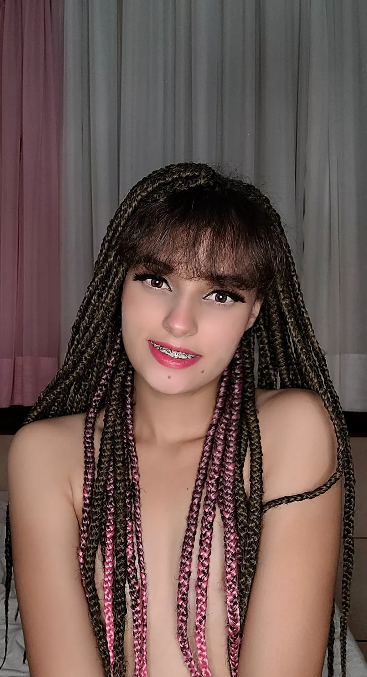 Hiii!! Am I cute enough to get your love? posted by lotusdejade