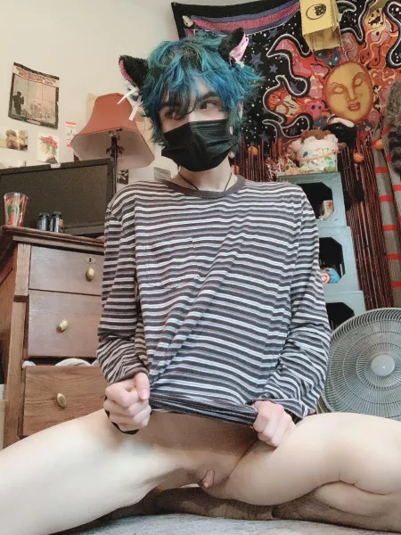 hiii, been a while since ive posted here! by chxrzie