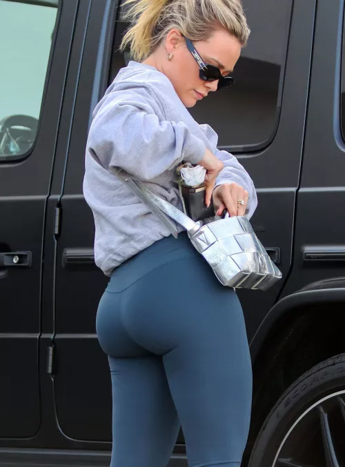 Hilary Duff by BigBootyCelebs
