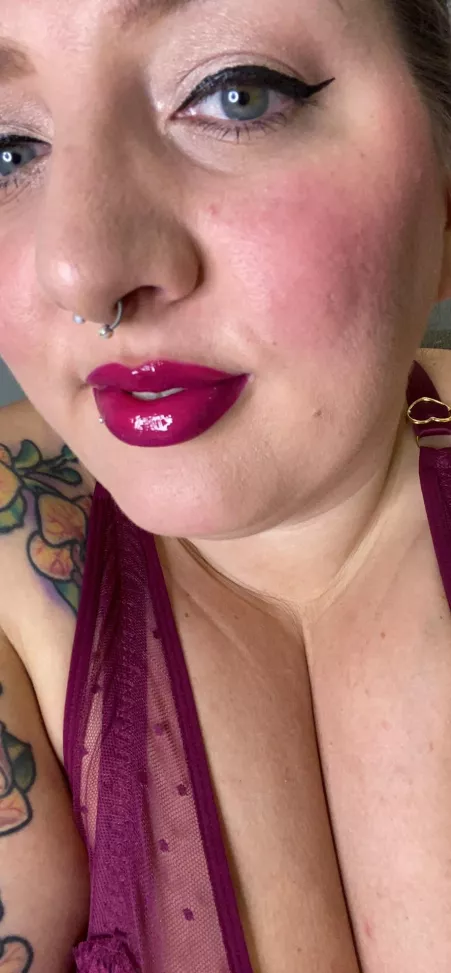 Him: You're my real life fantasy girl. Me: So, when are you going to let me make your dreams come true? by [deleted]