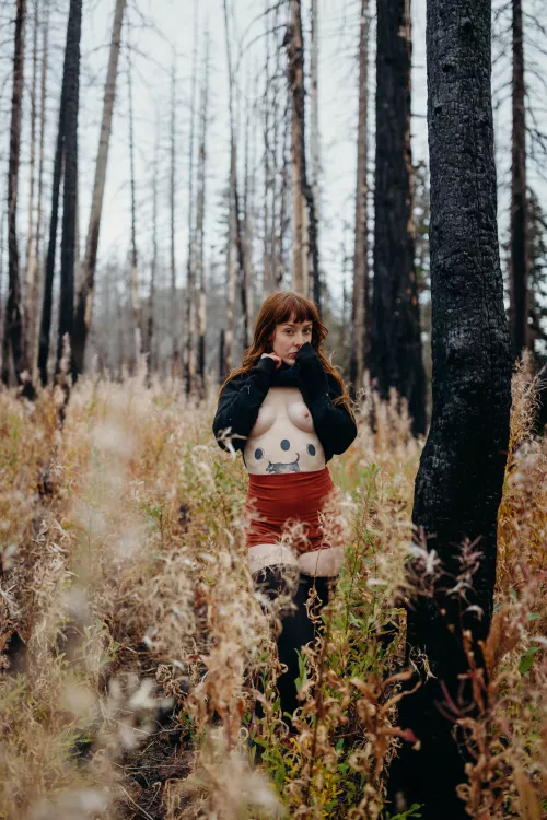 Hippie hiker dream girl here to lure you into the woods! 🌲🥾💦😽 by jessicafoxblood