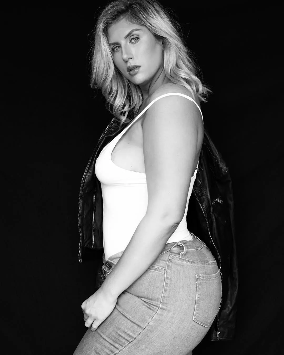 Hips don’t lie posted by LasherDeviance