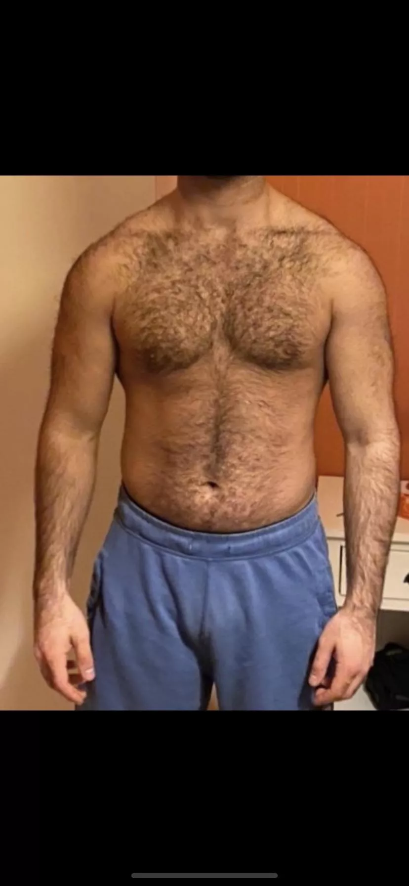 Hit me up posted by lekalek