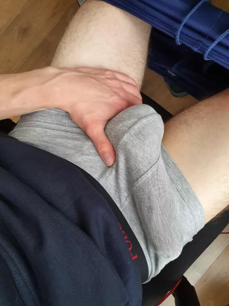 Hit me up ;) by pht1v0