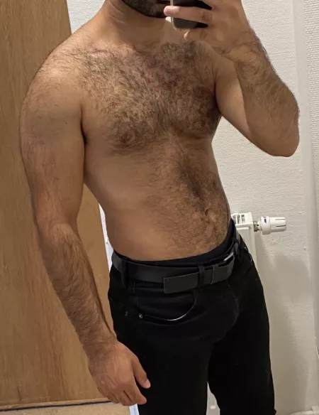 Hit me up by lekalek