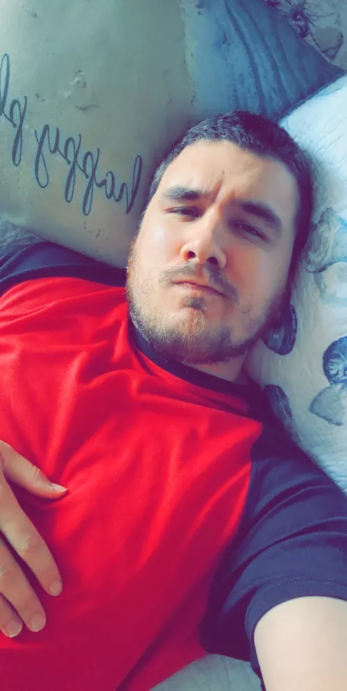 Hiya, single guy here by waywardtiercel