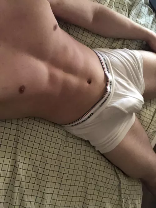 Hjelp me pull them off.. by littlepenisboy69