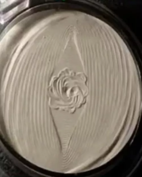 Hmmm…. by Dirtytimeboi