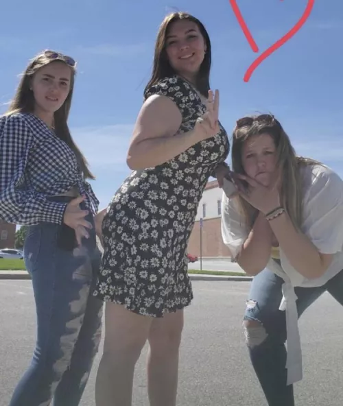 Hmmmm…… by Ewok_Carcass