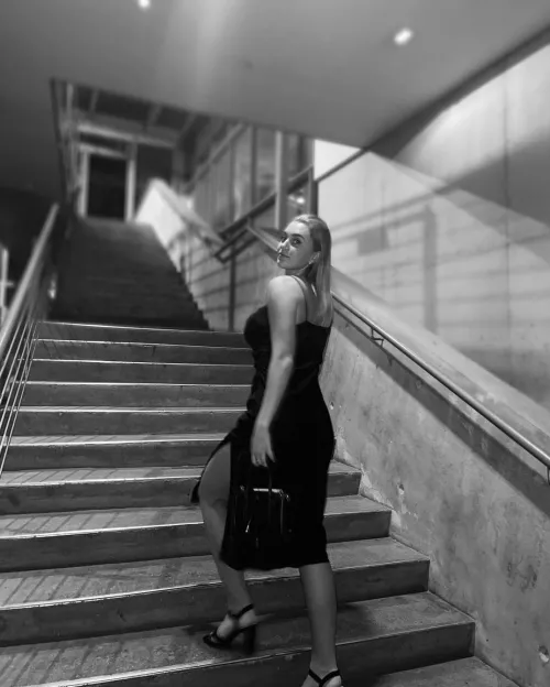 HMU if you can caption some girls I know by kayn444