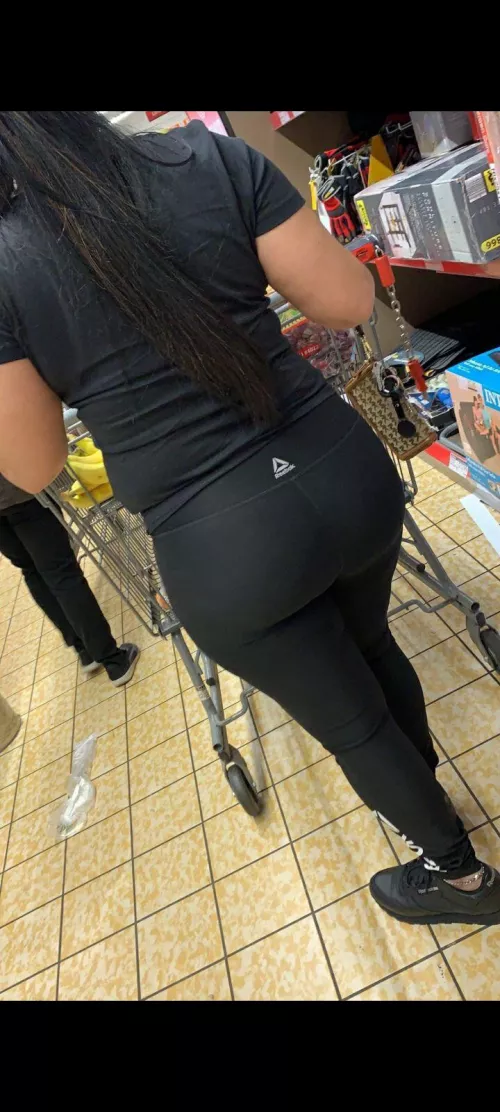 hmu if you want me to test your mom or anyone else you know with my 10” bbc , have a 100% successrate by throwawaybbc4yall