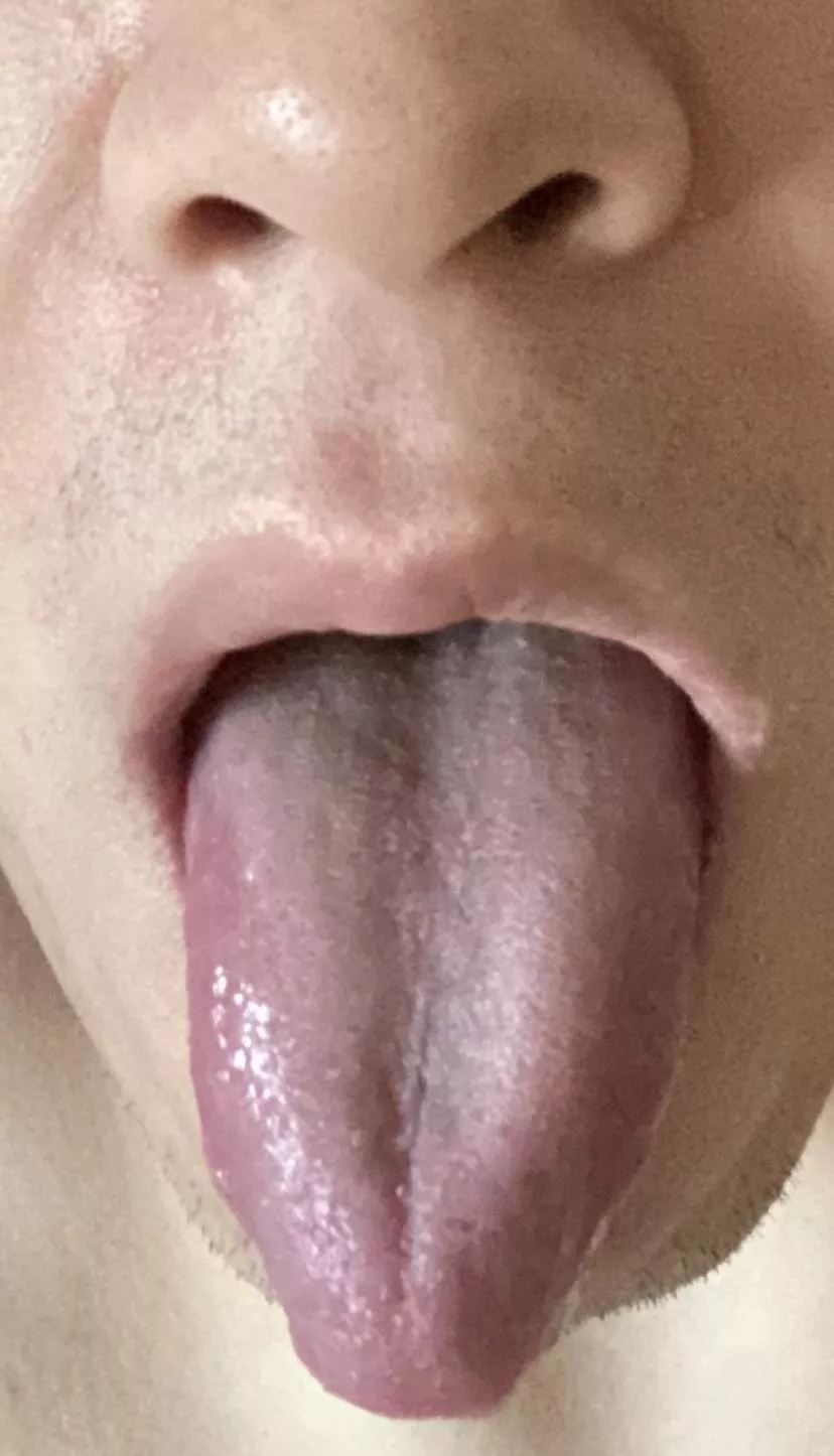 Hmu if you’re into doing ahegao 👅😉 posted by ahegaoboy69