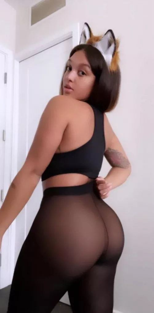 hmu on kik (in bio) if you want to cum trib her, nudes included by ratm_1992