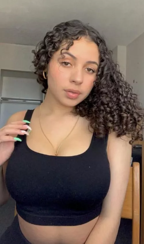 hmu on kik (in bio) if you want to cum trib her, no nudes by ratm_1992