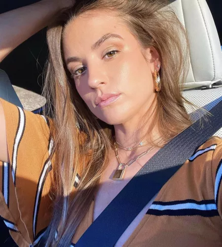 hmu to talk about her by Rice_Natural