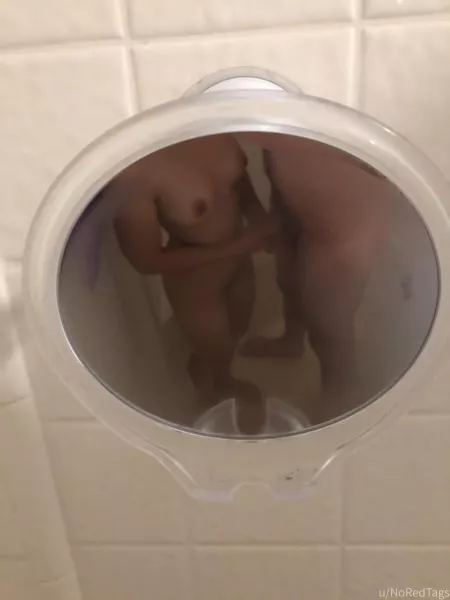 Hold me closer by NoRedTags