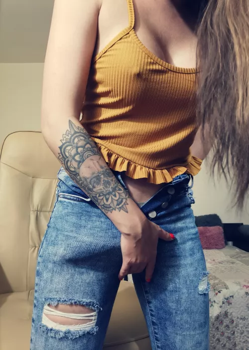 Hold on by lexymari15