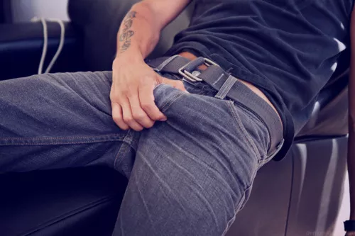 Holding it tight posted by menareamazing