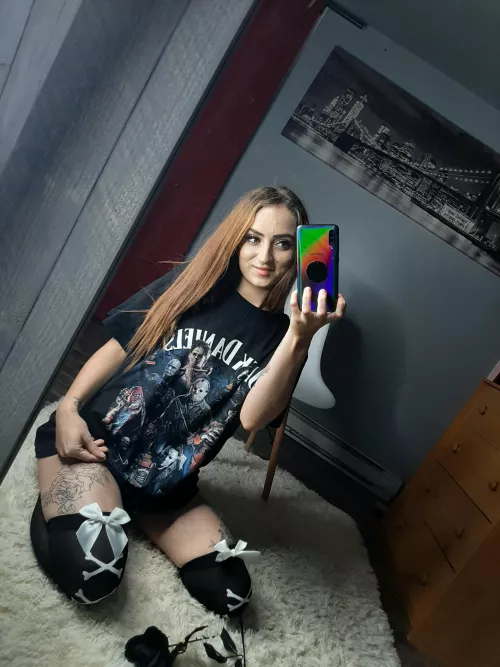 Honestly, is my face pretty enought for you to cum on it?💦😳😙 by SweetCandyXo69