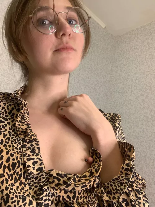 Honey I am so wet and today I want to make you cum with my freee SUBSCRIPTION 💦Link in comments and in my profile 😈 by orneryrik101206