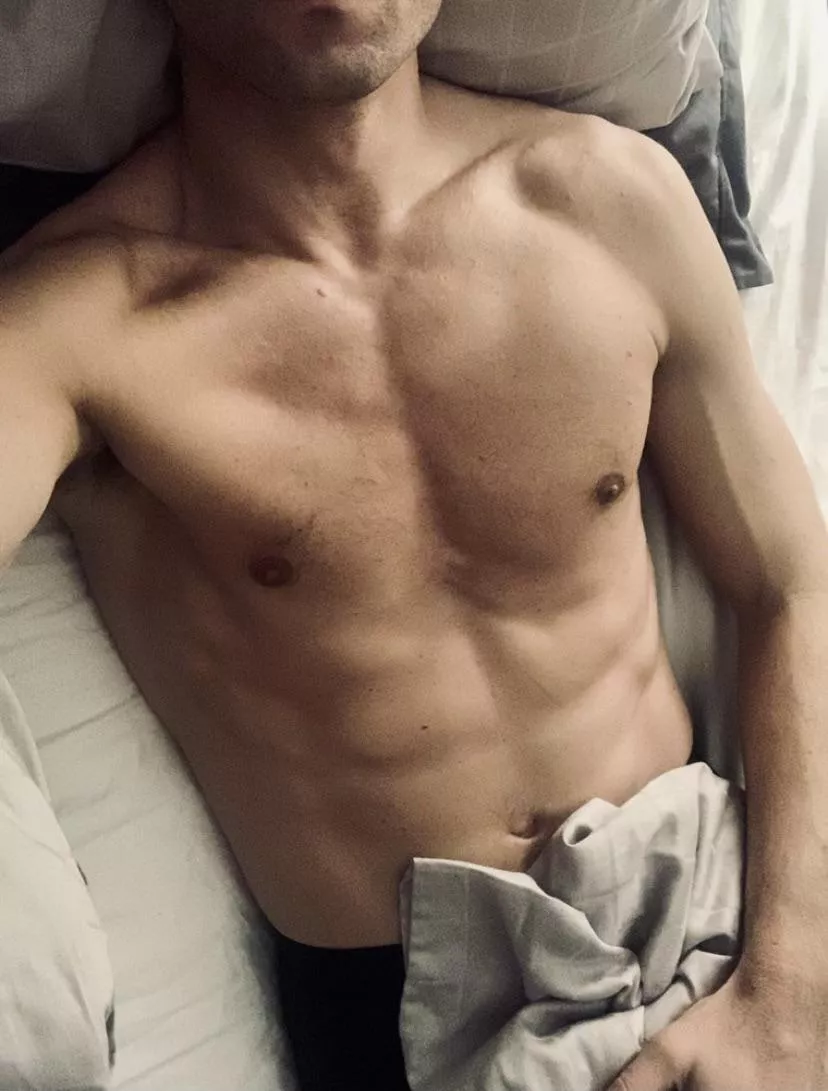 Honey it is is supper in bed. (M) posted by Vecto99