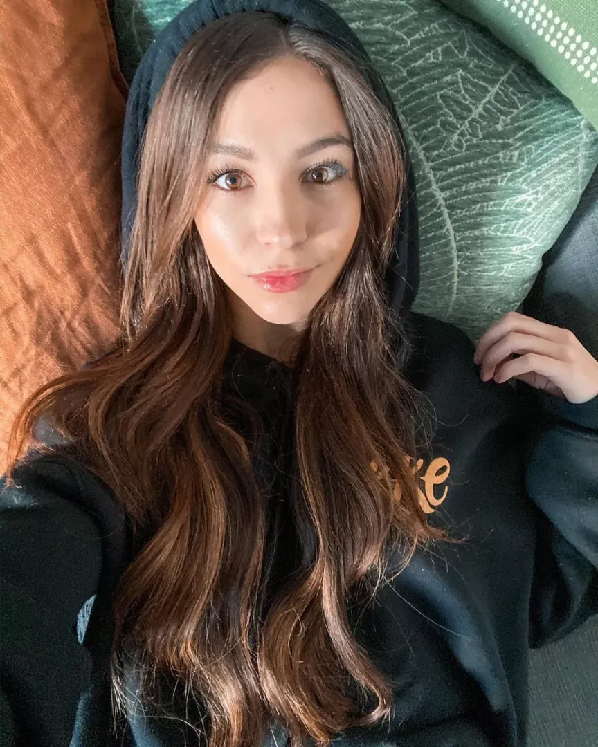 Hoodie in Bed posted by PolishedGold